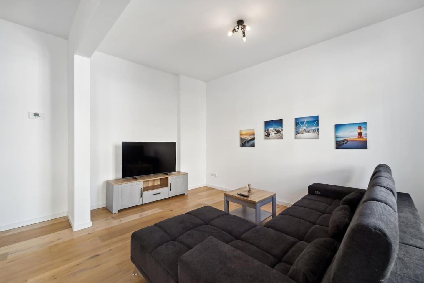 Infinity Stay Ferienapartments Rheinstrasse Wilhelmshaven Exterior foto
