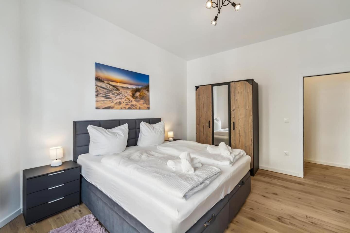 Infinity Stay Ferienapartments Rheinstrasse Wilhelmshaven Exterior foto