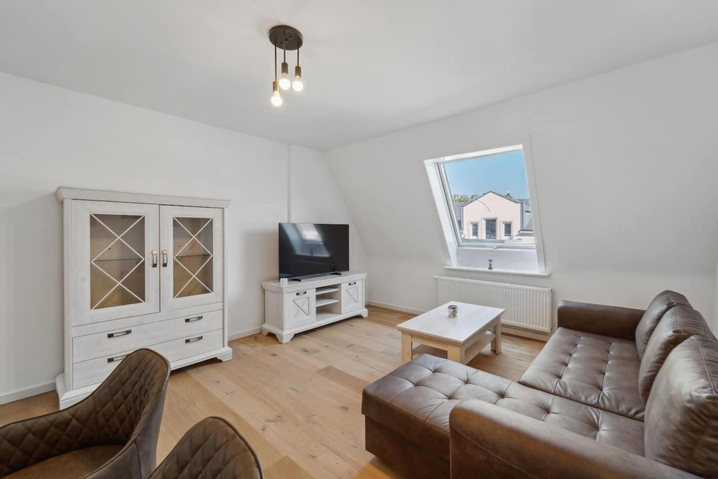 Infinity Stay Ferienapartments Rheinstrasse Wilhelmshaven Exterior foto